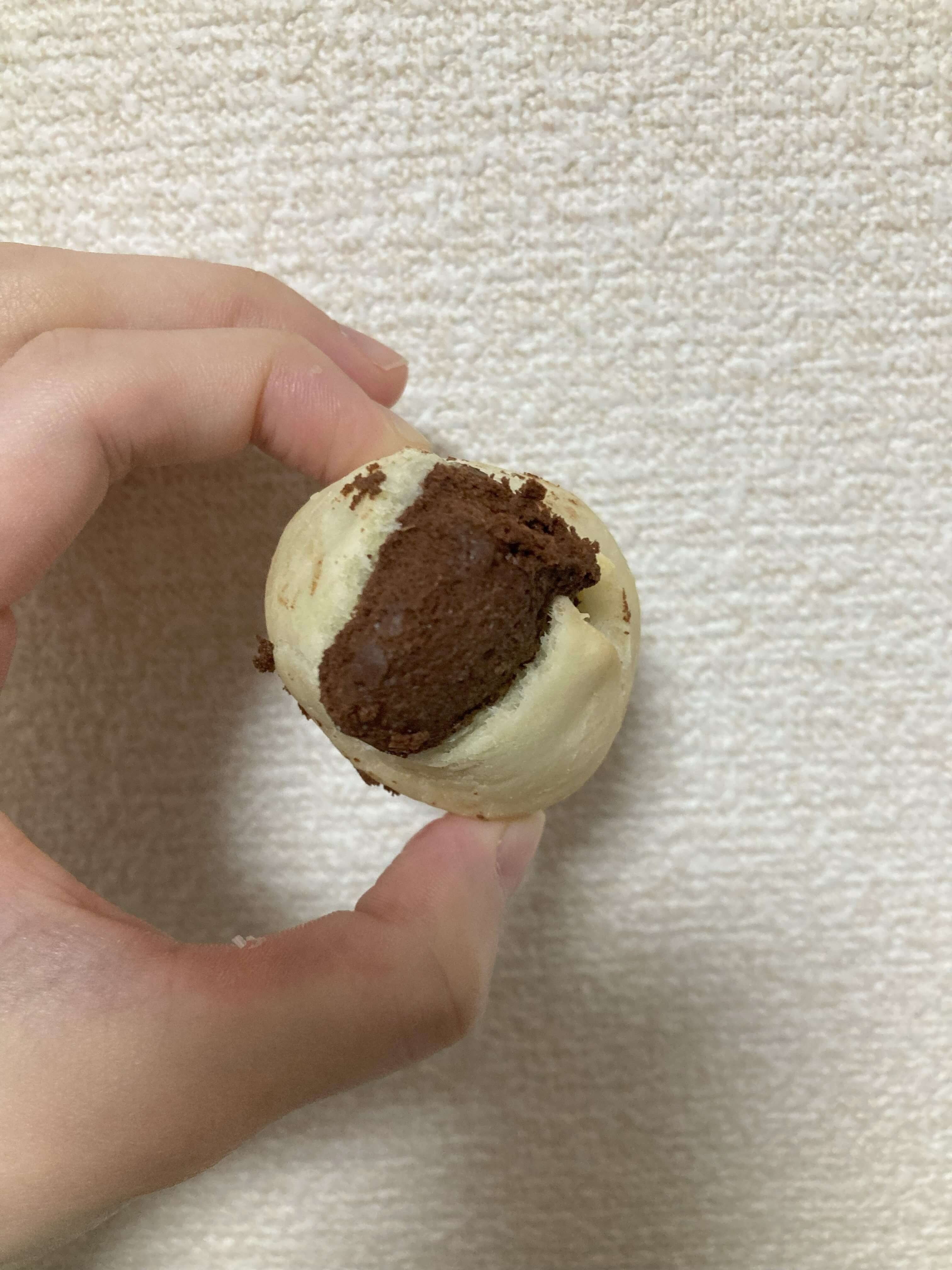 ミニワンのチョコパン「ちょこもり」の上側から見た写真